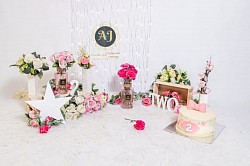 Studio photoshoot decor